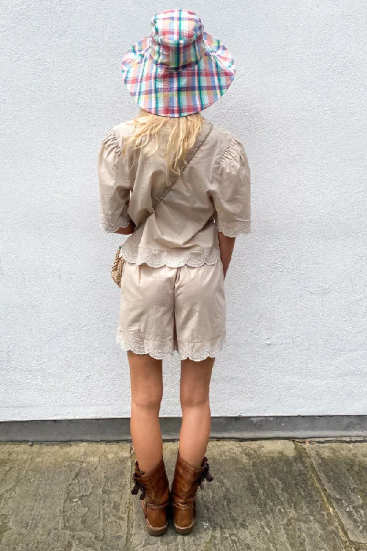 ICHI Saidi Oxford Tan Shorts