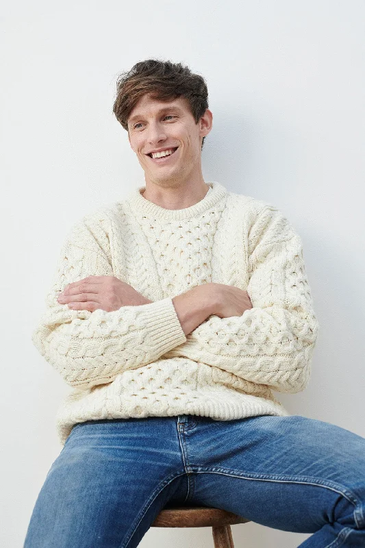 Traditional Unisex Aran Sweater in Cream