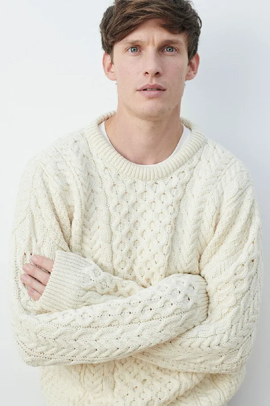 Traditional Unisex Aran Sweater in Cream