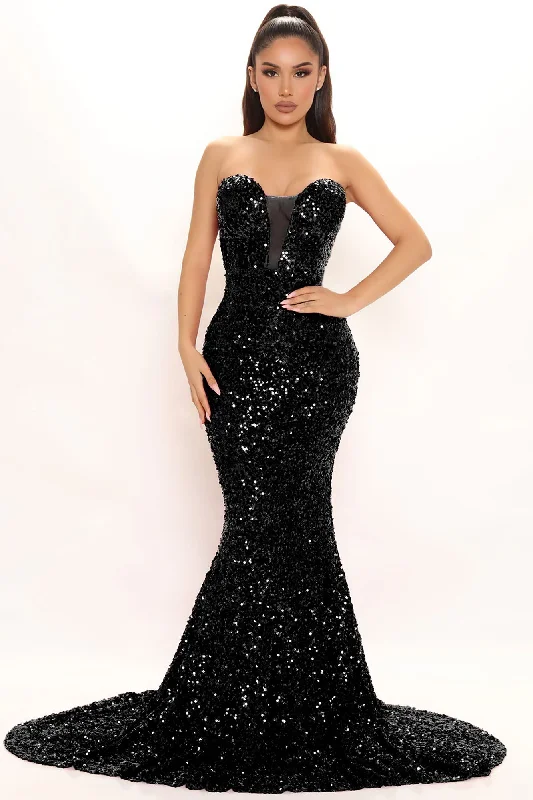 The Most Wanted Sequin Gown - Black